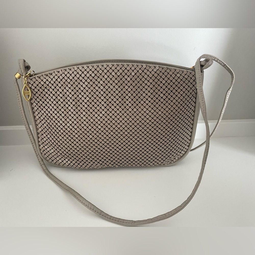 Vtg Whiting and Davis purse clutch